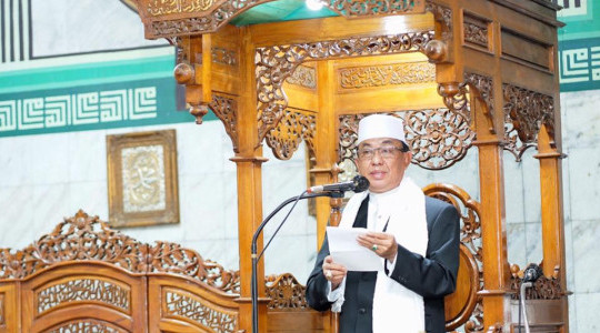 Jadi Khatib Pada Sholat Idul Fitri 1442H, Bupati Inhil Tegaskan Untuk Terus Waspada & Taati Prokes