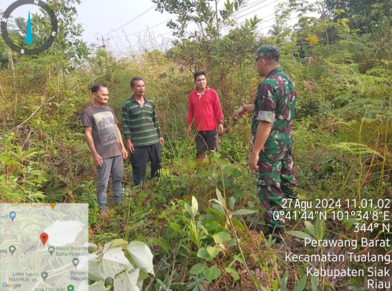Beserta Tim, Serda Deddy.H Lakukan Giat Patroli Guna Cegah Kebakaran Hutan Serta Lahan di Pangkalan Pisang