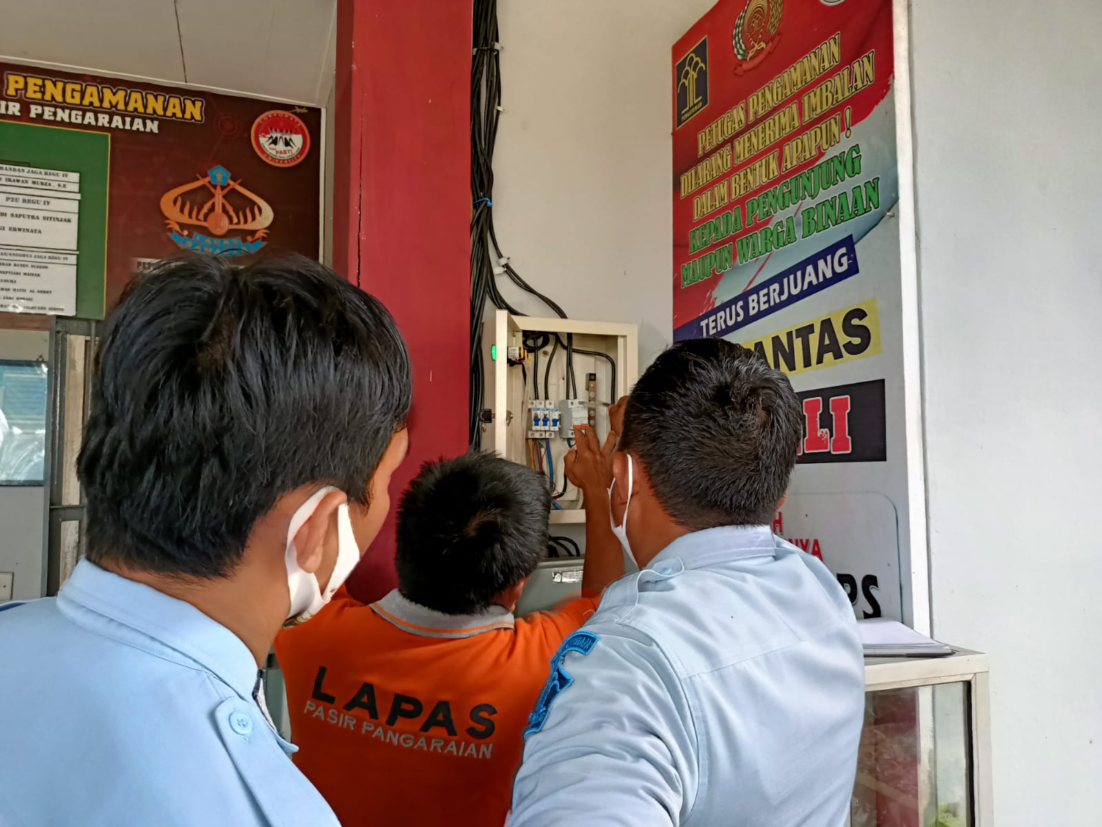 Lapas Kelas IIB Pasir Pengaraian Melakukan Inspeksi Langsung Ke Blok HWB