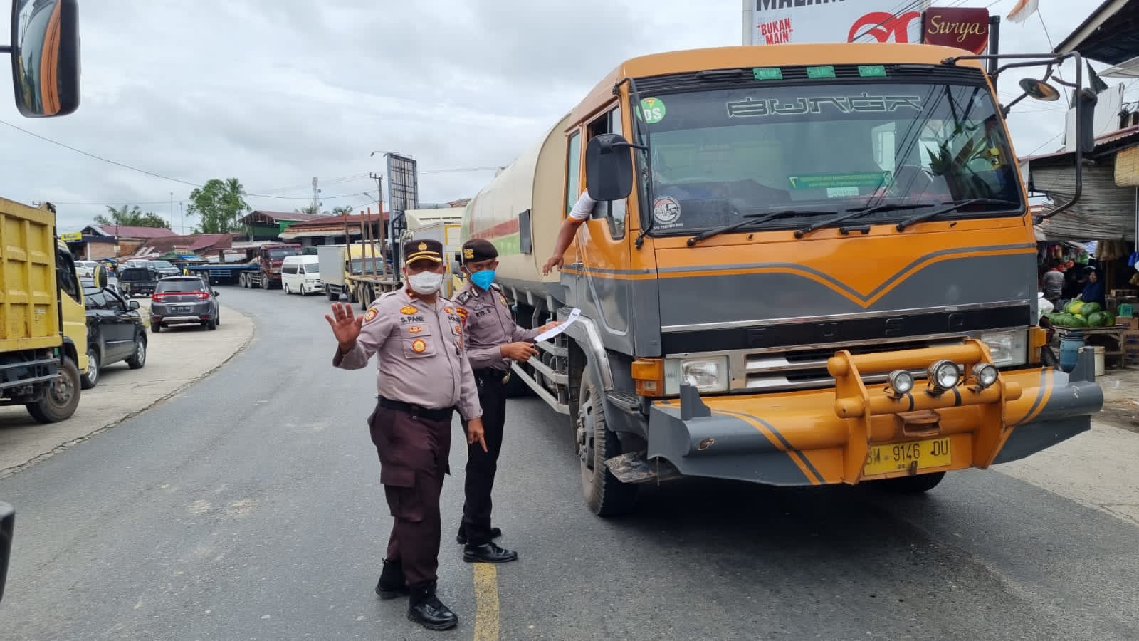 Di Bulan Ramadhan, Personil Polsek Minas Selalu Lakukan Percepatan Vaksinasi Covid-19