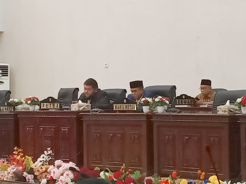 Ketua DPRD Rohul Pimpin Rapat Paripurna LKPJ Bupati Tahun 2022