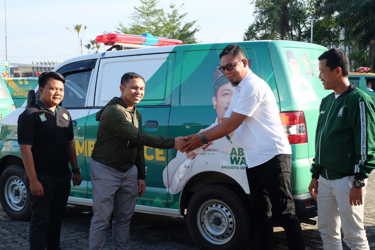 DPW PKB Riau Serahkan Ambulance Ke DPC PKB Pelalawan  Fasilitas