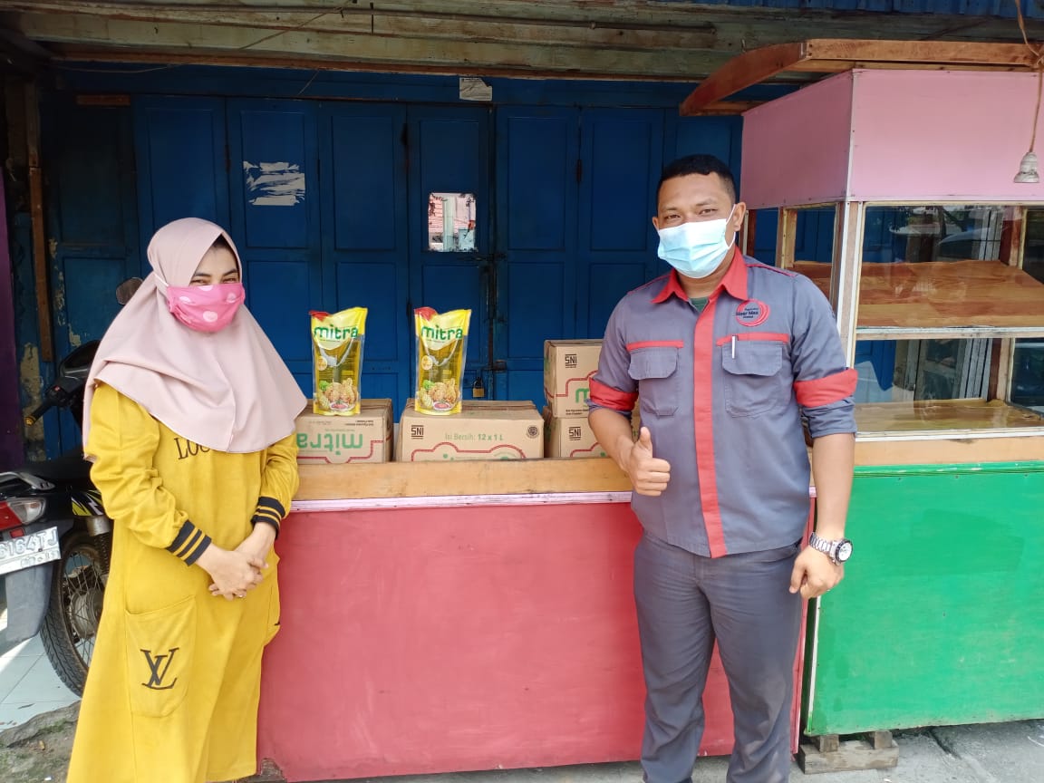 PT Ivo Mas Tunggal Mengadakan Bazar Ramadhan Minyak Goreng Murah di Dumai