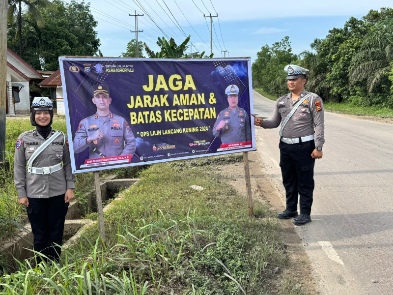 Operasi Lilin LK 2024, Polres Inhu Pasang Spanduk dan Imbauan Radio