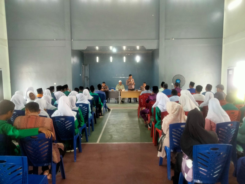 Jelang Pilkada 2024, Sat Binmas Polres Pelalawan Gelar Silaturahmi Kamtibmas Di Desa Harapan Jaya