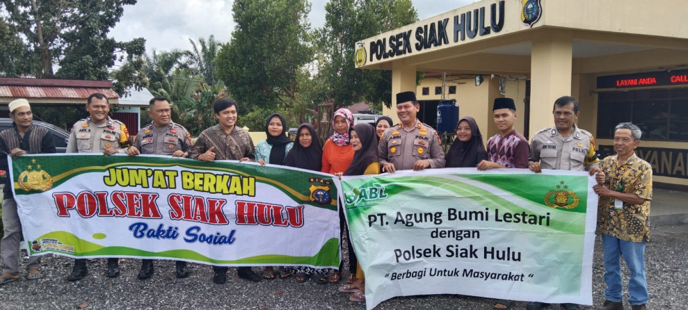 Alhamdulillah, Kapolsek Siak Hulu Terus Laksanakan Giat Jum'at Curhat Dan Bakti Sosial  Berbagi Sembako Bersama PT. ABL