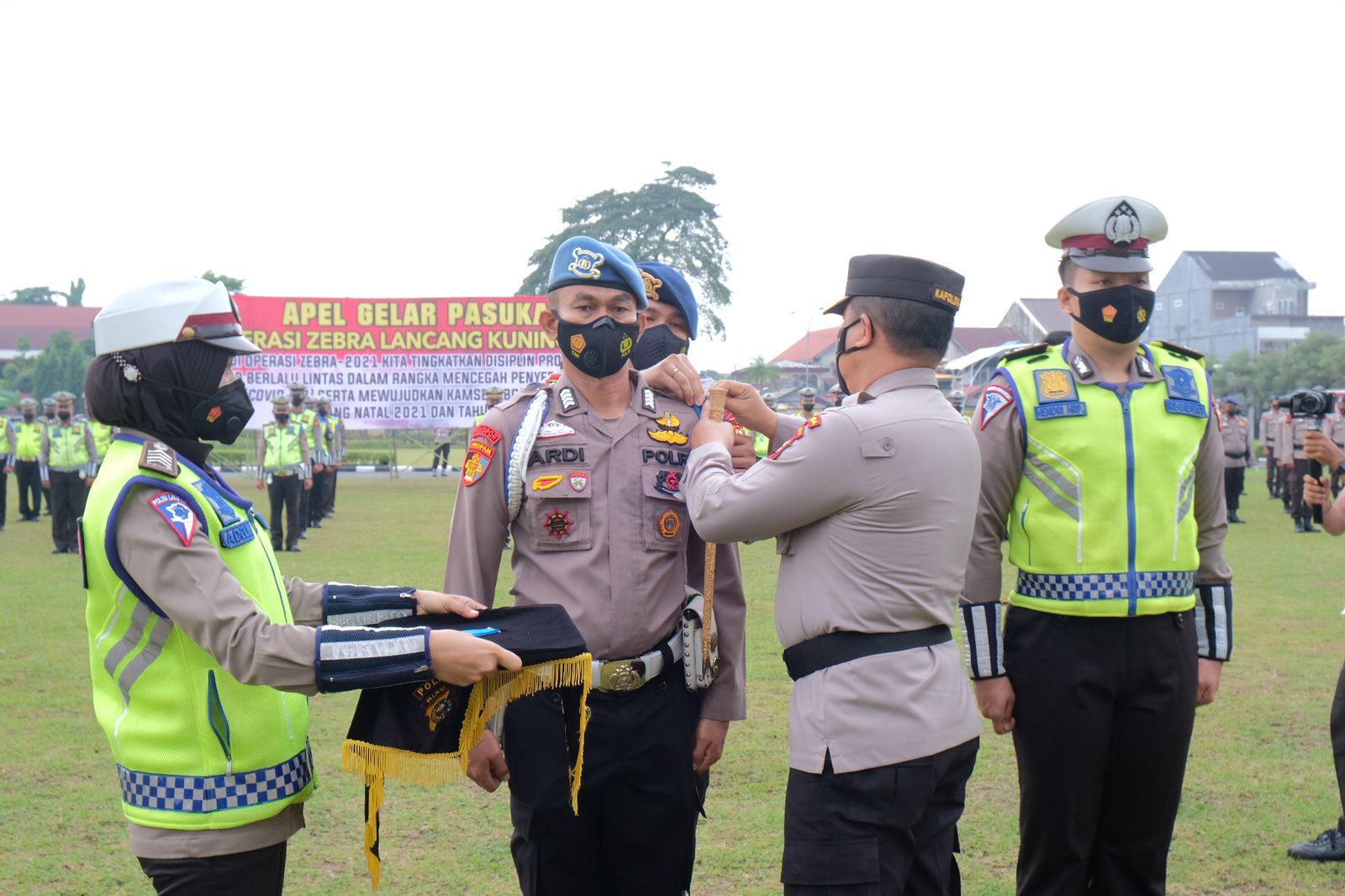 Kapolda Riau Pimpin Gelar Pasukan Operadi Zebra LK, Displin Prokes & Tertib Berlalu Lintas