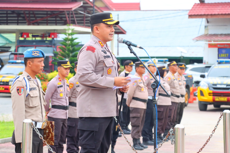 Peringatan Hari Buruh Nasional Polres Inhu Apel Bersama TNI , Kapolres Ingatkan Hal Ini Kepada Personel