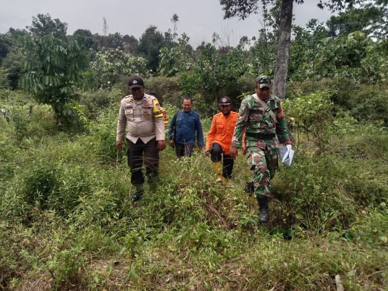 Serda Sugiarto Ajak Warga Binaan di Dusun Cinta Damai Giat Penanggulangan Karhutla Dengan Melakukan Patroli