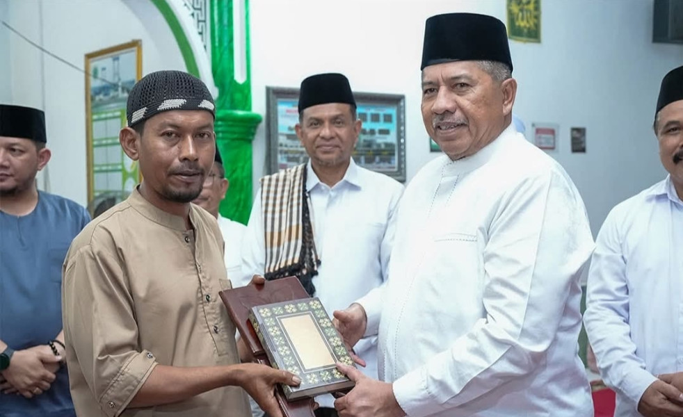 Malam Keberkahan di Pusako, Bupati Siak Ajak Masyarakat Tingkatkan Zakat dan Jaga Silaturahmi