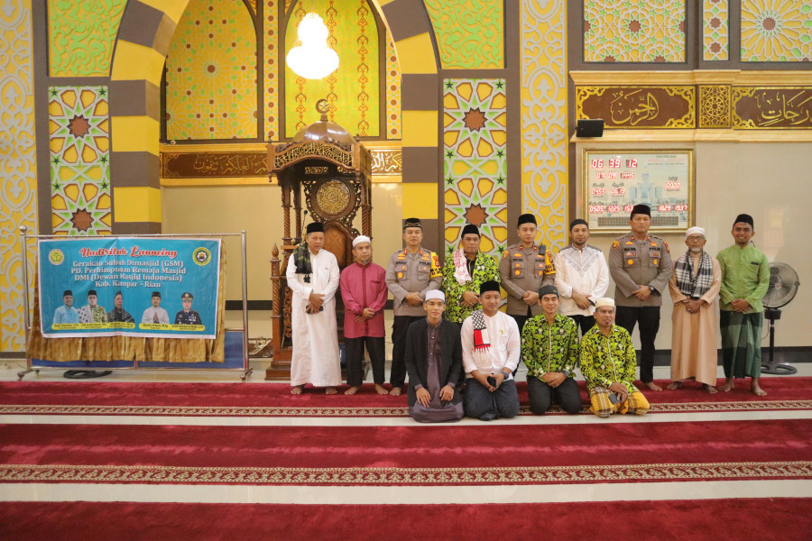 Kapolres Kampar Launching Gerakan Subuh Masjid di Salo