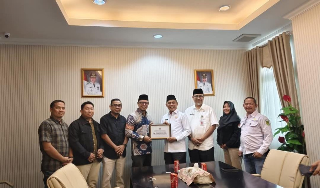 KPU Indragiri Hilir Kembalikan Sisa Dana Hibah Pilkada 2024 Sebesar Rp7,2 Miliar, Bupati Apresiasi Transparansi
