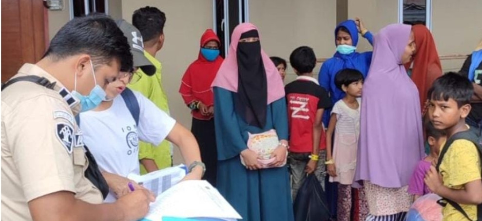 191 Orang Pengungsi Rohingya Dari Aceh Telah Tiba di Pekanbaru