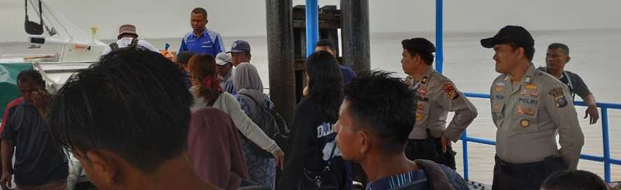 Polsek Kuala Kampar Pengamanan Pelayanan Kamtibmas  di Pelabuhan Penumpang