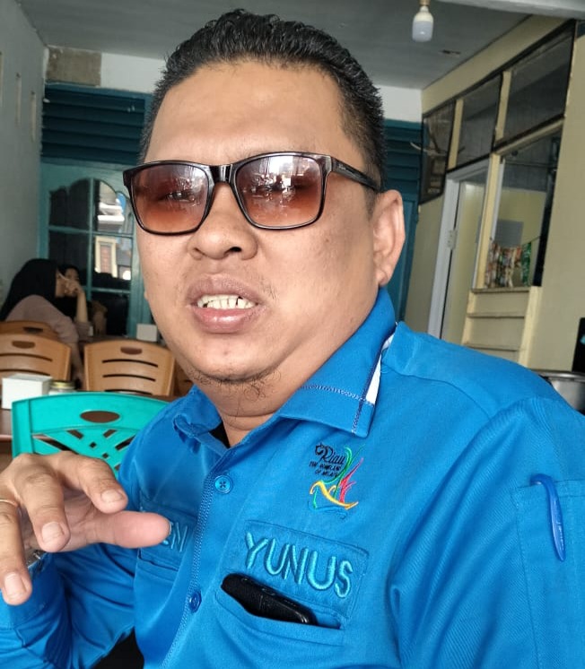 Catatan Ketua DPD KNPI Provinsi Riau Terkait Kontestasi PILPRES 2024, Larshen Yunus: Hanya Manusia Mental Penjilat yang Suka Nebeng Bawa Nama Presiden Jokowi