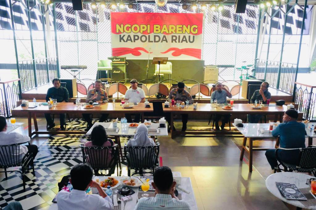 Diskusi Bersama Assosiasi Pimred, Kapolda Ajak Untuk Jadikan Riau Lebih Baik