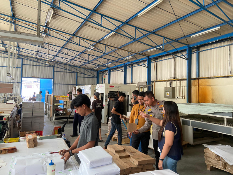 Waka Polres Kampar Monitoring Produksi Sampul Formulir C Hasil KWK