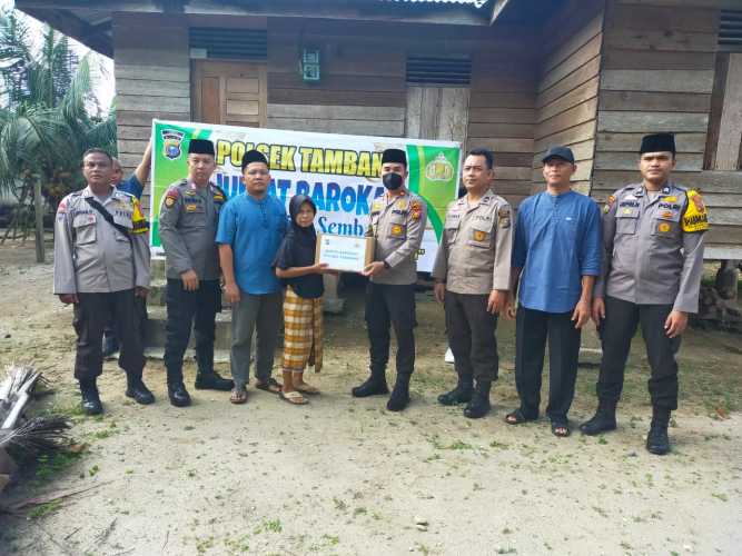 Lagi! Jumat Barokah, Polsek Tambang Berikan Bansos Kepada Warga Kurang Mampu