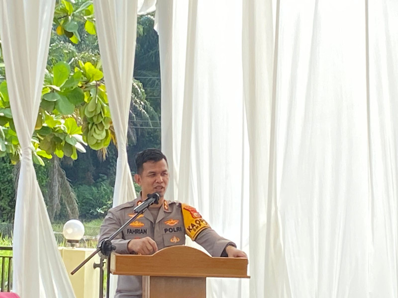 AKBP Fahrian: Jadikan Rumah Tempat yang Nyaman untuk Suami Pulang